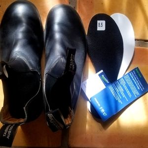 Blundstone 558 Chelsea Boots in Black